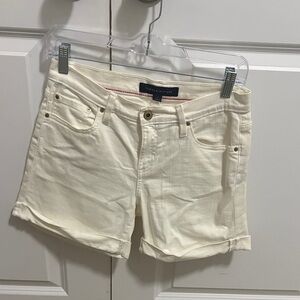 Tommy Hilfiger Women's Cream Rolled-Hem Denim Shorts